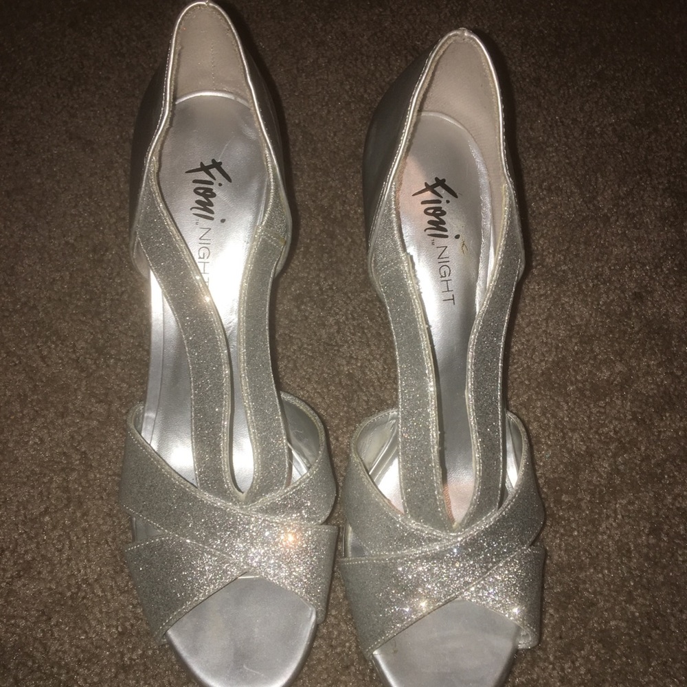 Silver Pumps